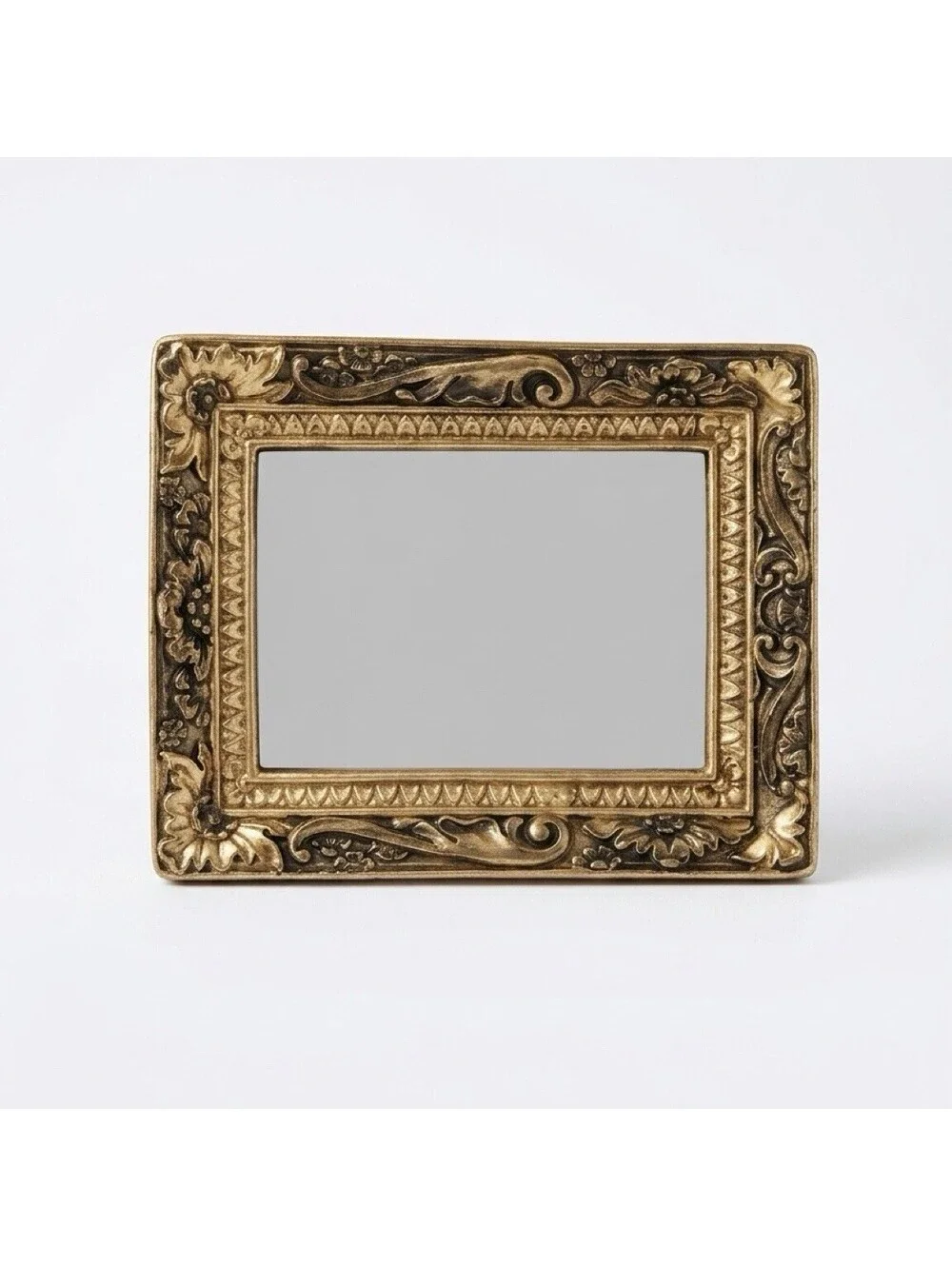 Vintage Ornate Gold Tone Picture Frame 3x5 Floral Scroll Easel Tabletop Frame